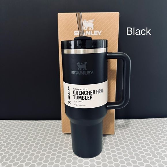 🥤 Stanley Cup Quencher H2.0 FlowState™ — 1,18 L
